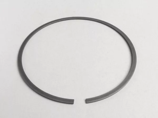Clutch circlip -FA ITALIA Ø=96 w=3,4mm h=1,2mm- Vespa VN1T (06001-), VN2T, VB1T, VL1T, VL2T, VL3T, VB1T, VNA1T, VNA2T, VNB1T, VBA1T, VBB1T, GL, Super, GT, GTR, Sprint, Sprint Veloce, TS, PX80, PX125 (-1995), PX150 (-1995)