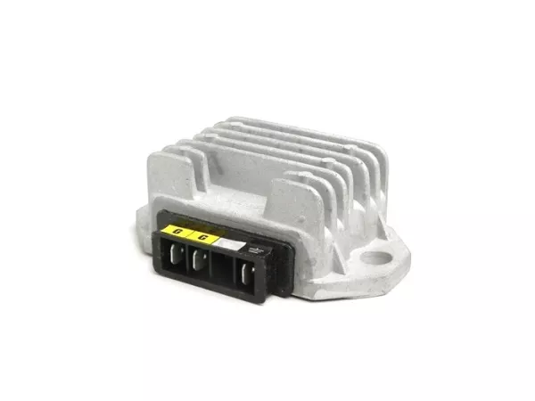 Regulador de tensión -CALIDAD OEM- 3 polos 12V (masa G-G)- Vespa PX (a partir de 1984), T5 125cc, PK XL, V50 (intermitentes 4 vías), Lambretta (e-encendido) - XS (90x55x30mm)