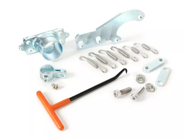 Uitlaatflensset incl. beugel, veren en spanhaken -BGM PRO Clubman V2-V3-V4- Lambretta Serie 1-3 - Type grijs gietijzer - LI 125, LI 150, LiS 125, LiS 150, TV 175, SX, TV, GT, GP 125, 150, 200