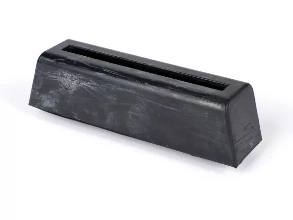 Tampon caoutchouc pour selle -CASA LAMBRETTA- Lambretta J 50 (-06.1966), J 100 Cento, J 125