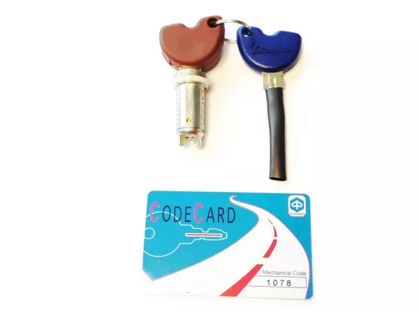 Silinder pengunci -PIAGGIO, Masterkey, Slavekey, Codecard- Vespa GTS 125 (ZAPMA3100, ZAPMA3200, ZAPMA3700), Vespa GTS 150 (ZAPMA3200, ZAPMA3100), Vespa GTS HPE 300 (ZAPMA3600, ZAPMD310), Vespa GTS Super 125 (ZAPMA3100, ZAPMA3200, ZAPMA3700), Vespa GTS Sup
