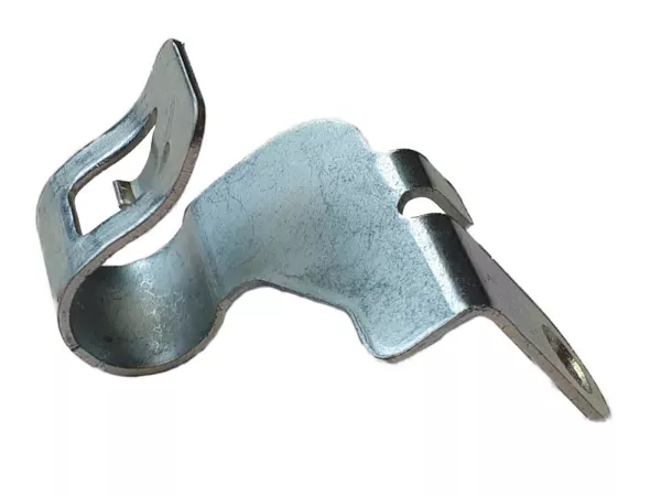 Pelat penahan untuk selang rem / kabel rem di bagian belakang rumah mesin -PIAGGIO- Vespa GTS 300 (ZAPMA3300), Vespa GTS Super 300 (ZAPMA3300), Vespa GTV 300 (ZAPMA3302)