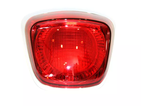 Lampu belakang -PIAGGIO- Vespa Primavera 125 (ZAPMA1100, ZAPMA1101, ZAPMD1100), Vespa Primavera 150 (ZAPMA1200, ZAPMA1201, ZAPMD120), Vespa Primavera 50 (ZAPCA0100, ZAPCA0200, ZAPCA0102, ZAPCA0202, ZAPCD020, ZAPCD010), Vespa Sprint 125 (ZAPMA1300, ZAPMA13