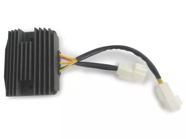 Voltage regulator (2 plugs, 5 cables, 3x yellow ,1x red , 1x green) -PIAGGIO- Vespa GTS 250 (ZAPM45100), Vespa GTS 300 (ZAPM45200, ZAPM45202, ZAPMA3300), Vespa GTS HPE 300 (ZAPMA3600, ZAPMD310), Vespa GTS Super 125 (ZAPM45300, ZAPM45301), Vespa GTS Super