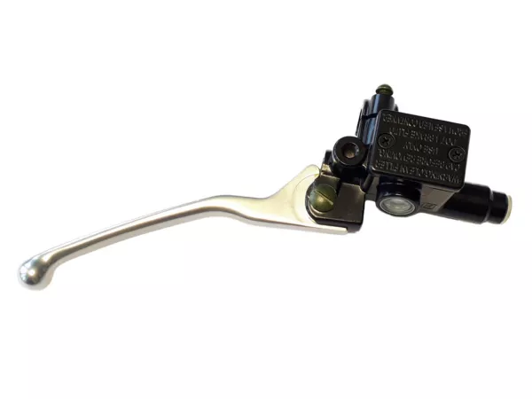 Master brake cylinder -PIAGGIO Heng Tong- rhs - Vespa GTS 125 (ZAPMA3100, ZAPMA3200), Vespa GTS 150 (ZAPMA3200, ZAPMA3100), Vespa GTS 300 (ZAPM45200, ZAPM45202, ZAPMA3300), Vespa GTS Super 125 (ZAPM45300, ZAPMA3100, ZAPMA3200, ZAPM45301), Vespa GTS Super