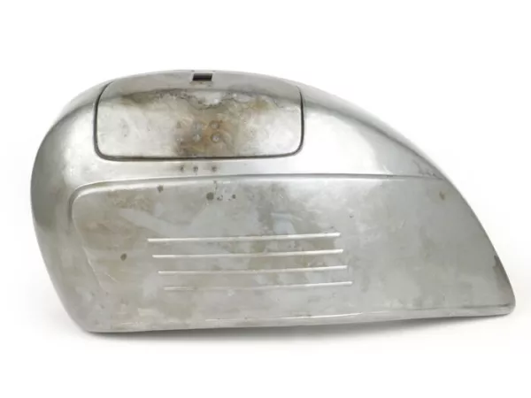 Seitenhaube links -OEM QUALITÄT- Vespa Sprint150 (VLB1T), GT125 (VNL2T), GTR125 (VNL2T) - Metall, gepresst