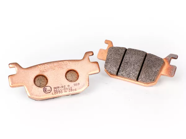 Bromsbelägg -MALOSSI- MHR SYNT - homologerade 81,6x37,4mm - HONDA Forza 125-300, SH 125-300