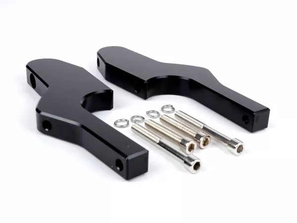 Adattatore pedana passeggero -MOTO NOSTRA, CNC, nero lucido- Vespa GT, GTL, GTS, GTV 125-310