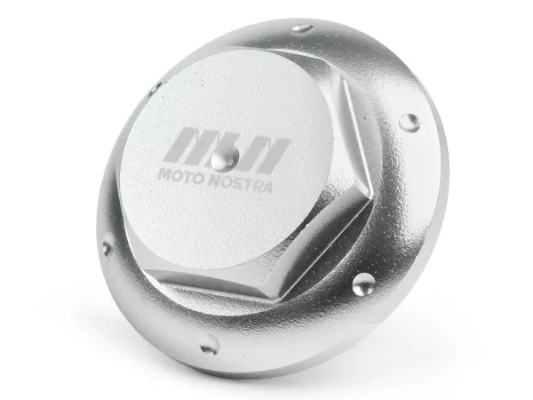 Bouchon huile -MOTO NOSTRA, CNC, argenté- tous les modèles Piaggio Leader 125-200cc, LEM 125-150cc, HE 125-150cc, IGET 125-150cc, Quasar/HPE 250-310cc, Master 400-500cc