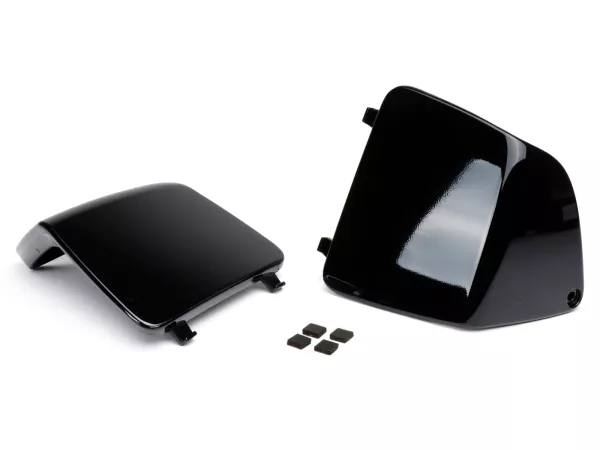 Onderhoudskleppenset voor binnenpanelen beenschild -MOTO NOSTRA- Vespa GT, GTL, GTV, GTS 125-300 (03-22), HPE, Supertech, Supersport, Touring - (afdekking voor koelwateraansluiting / zekeringen) - glanzend zwart