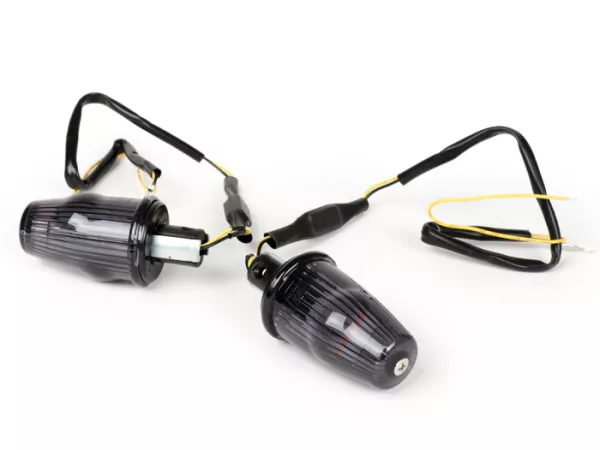Paire clignotants -MOTO NOSTRA clignotant embout guidon, à LED homologation européenne, 12V- Vespa V50, 50SS, 50SR, 50 Sprinter, 90SS, 90 Racer, PV125, ET3, Sprint150, Rally180/200 - noir