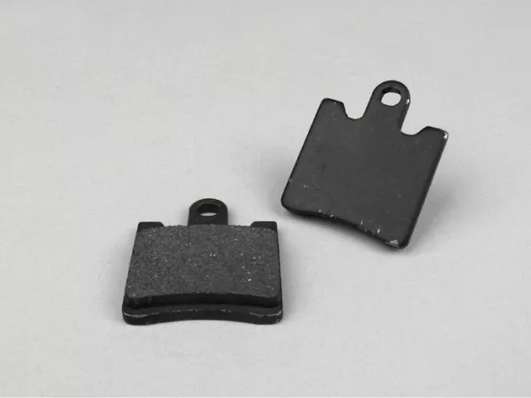 Bromsbelägg -NEWFREN 44,8x53,4mm- KAWASAKI Epsilon 250 ccm 2003 (v), SUZUKI AN Burgman 250 ccm 1998-2003 (v), AN Burgman 400 ccm 1998-2003 (v), CJ Sky Wave / Type S 250 ccm 2003 (v), CK Sky Wave 400 ccm 2003 (v), SYM GT 500 ccm 2005 (v)