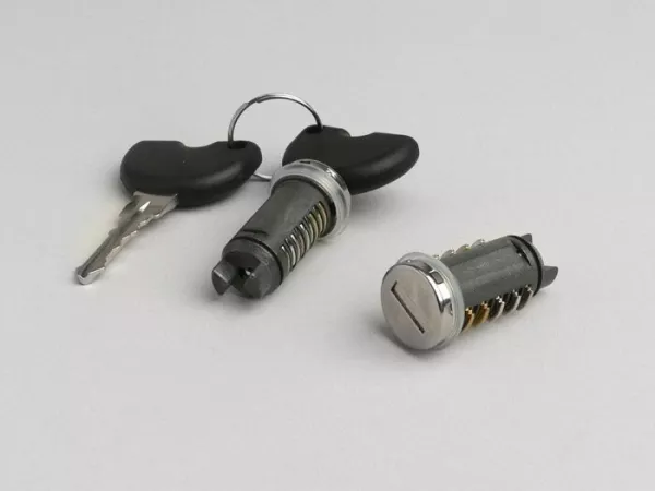 Lock cylinder set -OEM QUALITY- Vespa Gilera ICE, Runner (till 2005), Vespa ET2, ET4, LX, LXV, S - 2-pieces