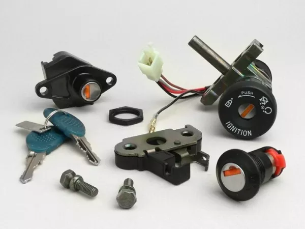 Slotenset -OEM KWALITEIT- Malaguti F15