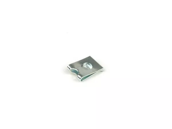 Blechmutter -PIAGGIO- Ø=3.5mm - 11x16mm (verwendet für Zylinderhaube / Lüfterradabdeckung Vespa PX)