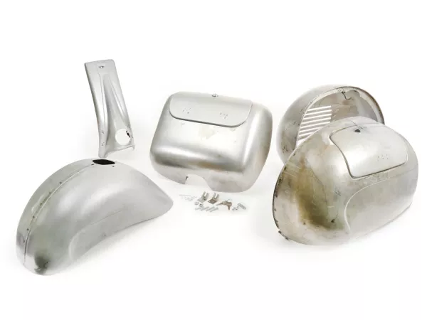 Frame kit -OEM KWALITEIT- Conversie Vespa PX naar VBB/GS160 look - geolied plaatwerk - incl. set zijafdekkingen, spatborden, cascade, bagageruimte