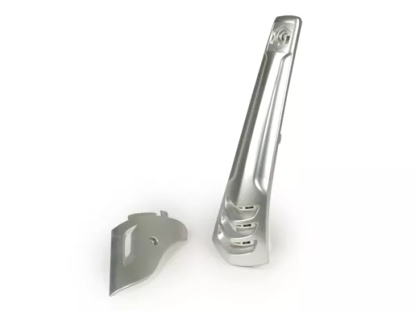 Cascade + penutup lengan ayun -FA ITALIA- Vespa Primavera (2013-2017), Vespa Sprint (2014-2017) - matt chrome