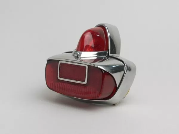 Rear light -PREMIUM- Vespa Largeframe VNB1-5, VBA1T (110486-), VBB1T, VBB2T, GL150 (VGLA1T, 25241-), GS160 (VSB1T), Wideframe GS150, (VS5T, 87590-) - chrome-plated