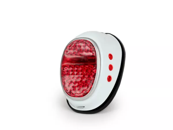 Lampu belakang -KUALITAS OEM, Hella Moped Repro - versi lembaran logam 'berbentuk tetesan' dengan lampu rem - digunakan untuk Puch Maxi, NSU, DKW, Zündapp, Hercules, skuter Goggo, Vespa Hoffmann - putih