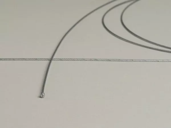 Câble universel intérieur de gaz -Ø=1,2mm x 2500mm, embout Ø=3,0mm x 3mm- tressé