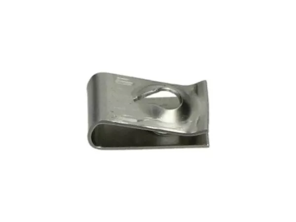 Plåtmutter -PIAGGIO- Ø=4,2mm - 11x17mm (används för styrhuvud Vespa T5 125cc, Kaskade V50 Special)