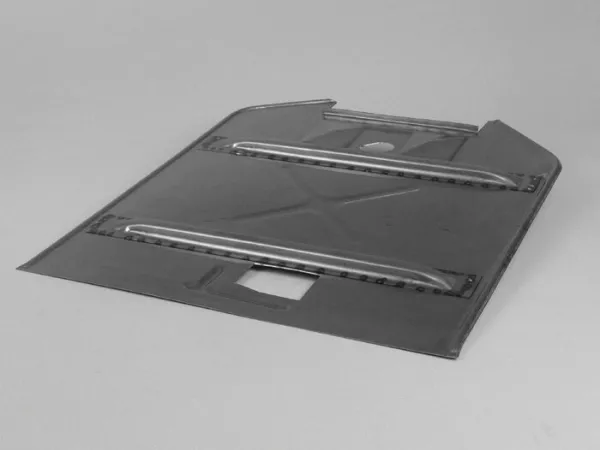 Reparación del panel del suelo -VESPA- V50 (hasta el nº V5A1T199999), V50 L (hasta el nº V5A1T39999), V50 S (hasta el nº V5SA1T30999), V90 (hasta el nº V9A1T28000)