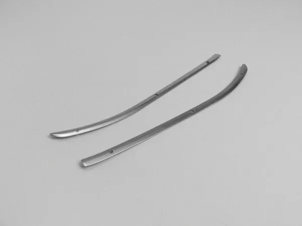 Central floor mat retainer stripe set -OEM QUALITY- Vespa V50, PV125, ET3