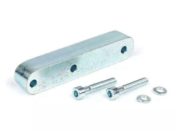 Spacer kettingspanner -CASA PERFORMANCE- Lambretta J, Luna, Vega - nodig voor het ombouwen van 3-speed naar 4- of 5-speed.