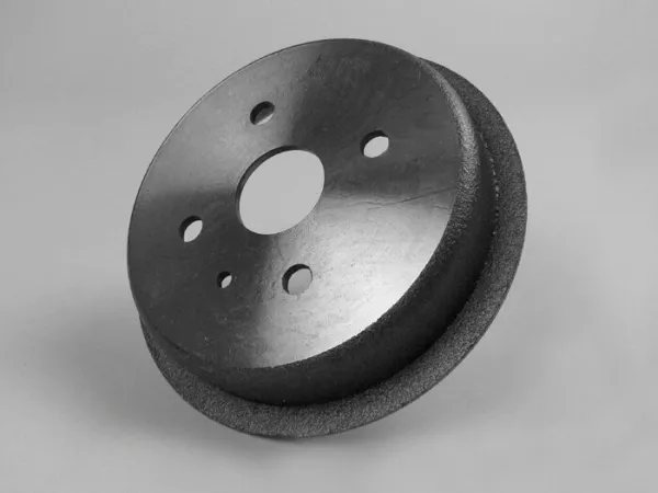 Achterremtrommel 9 inch + 10 inch -FA ITALIA- Vespa V50 R (V5A1T tot nr. 752188), V50 N, V50 S, V50 L, SR50, V90