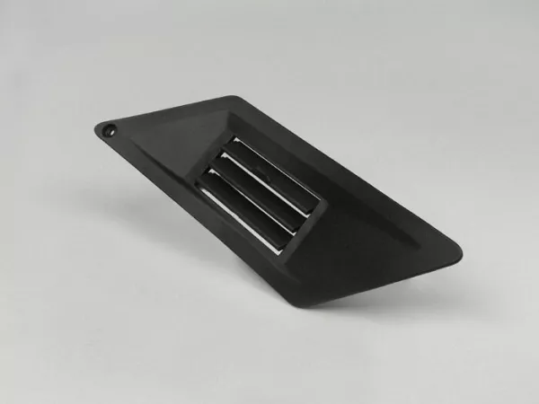 Air intake grid rhs -GILERA- Runner (2006-) (ZAPC461, ZAPC462, ZAPM461, ZAPM462, ZAPM463, ZAPM464) - black