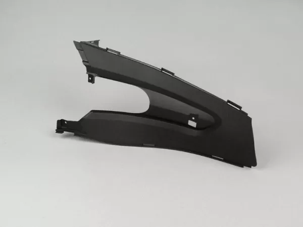 Panel sisi kanan depan -GILERA- Runner (dari tahun 2006) (ZAPC461, ZAPC462, ZAPM461, ZAPM462, ZAPM463, ZAPM464) - Hitam